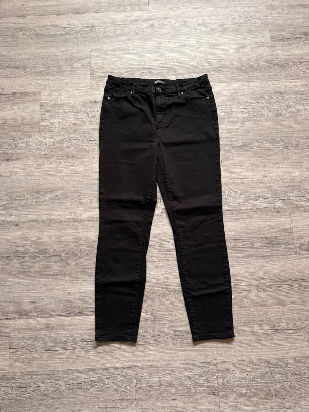 Hannah Black Women's Skinny Jeans